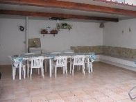 aree esterne attrezzate di barbecue